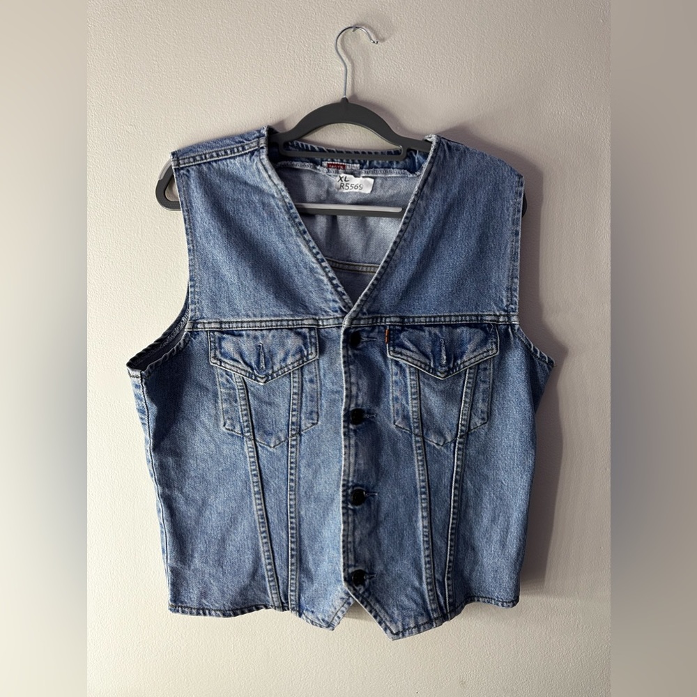 Vintage Levi’s vest